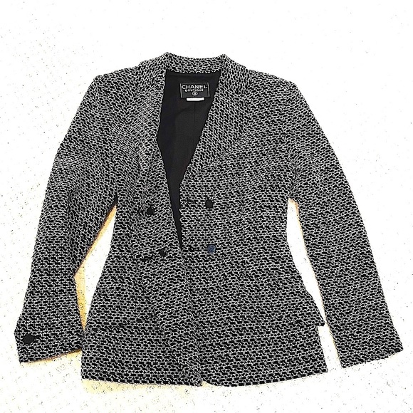 CHANEL Jackets & Blazers - CHANEL Tweed Jacket!!  Black & White Tweed Wool Jacket
